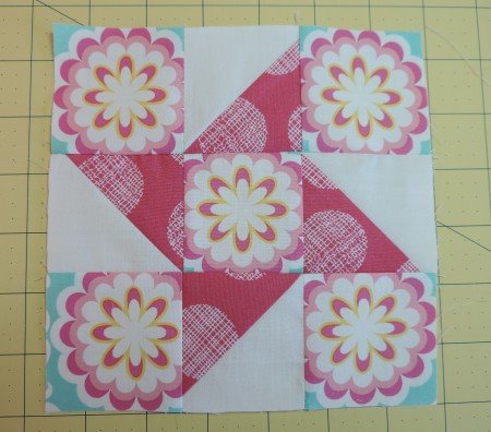 Round Robin Block 10 featured by top US quilting blog and shop, Seams Like a Dream Quilt Designs