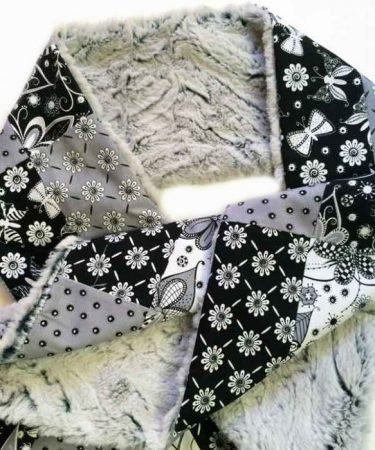 3 Handmade Mother's Day Gifts for Quilters featured by top US quilting blog, Seams Like a Dream Quilt Designs: Kozy Q