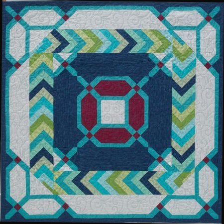 4 Essential Tips for Choosing Colors for your Quilt Borders featured by top US quilting blog, Seams Like a Dream Quilt Designs