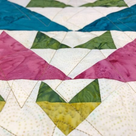 Top US quilting blog and shop, Seams Like a Dream Quilt Designs, shares her new star quilt pattern Novalie! 