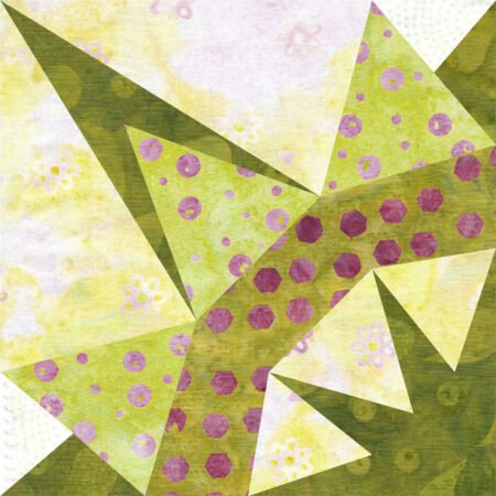 Top US quilting blog and shop, Kate Colleran Designs, shares about the Dresden Plate quilt block and her remix! A quarter of green batik block